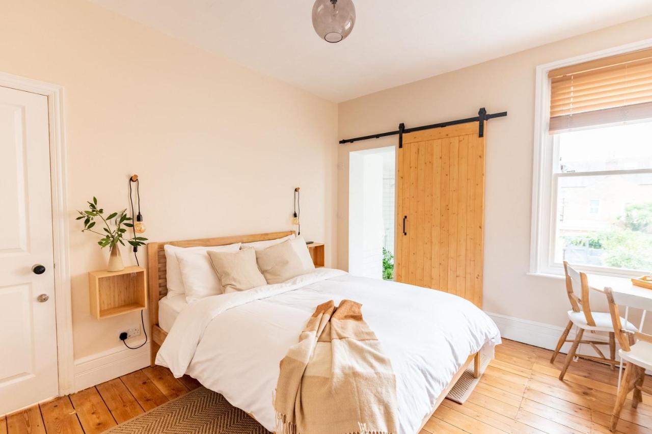 Bed and Breakfast Doghouse Margate Exterior foto